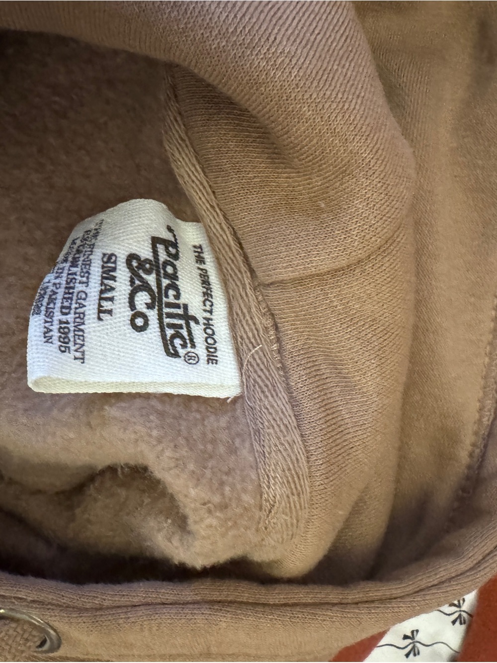 Pacifica Brown 'Surf Style' Pullover Hoodie - Picture 3 of 3